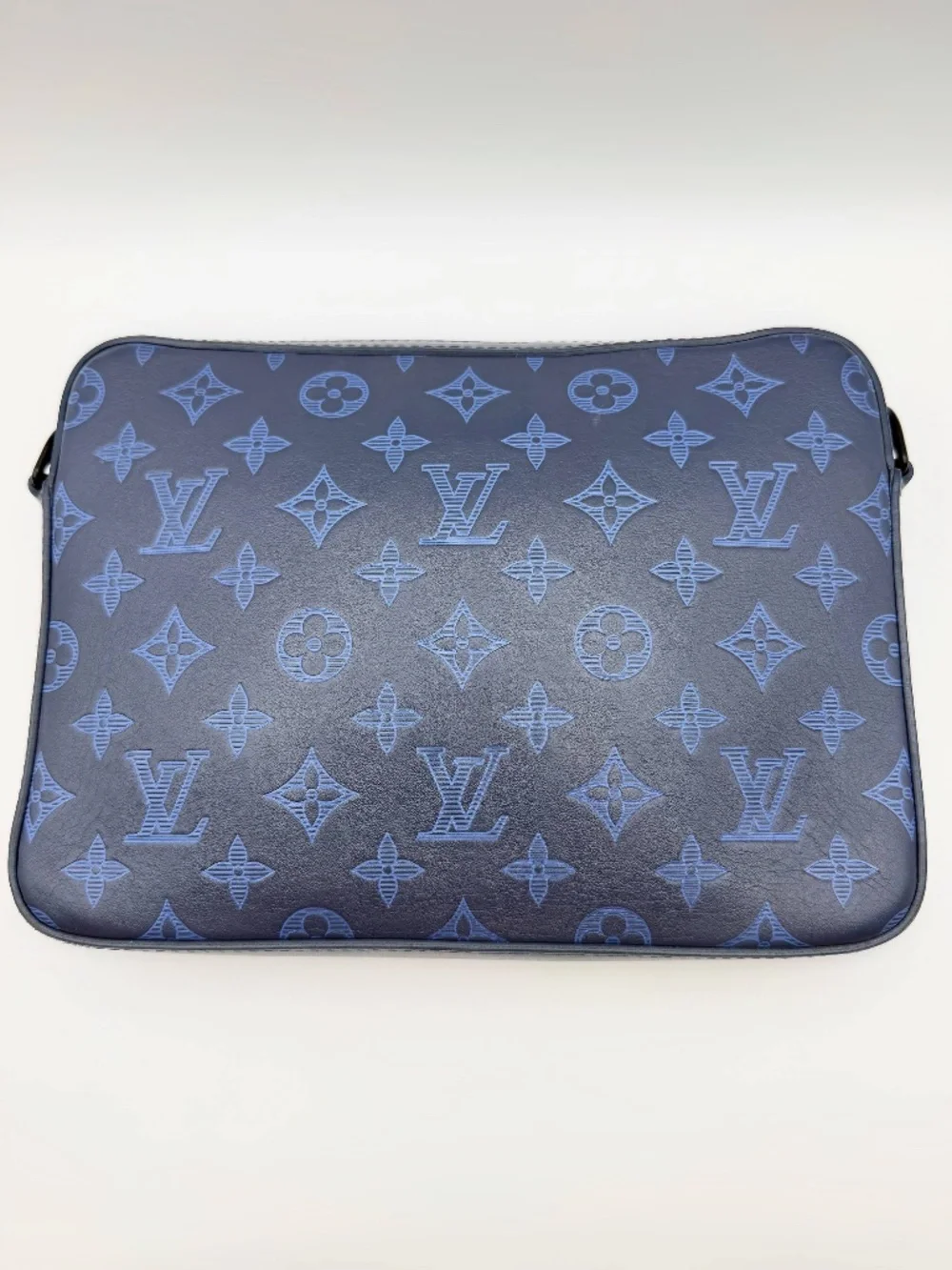 Authentic Louis Vuitton Leather Monogram Shadow Duo Messenger Shoulder Bag M4573